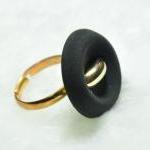 Black/gold Ring